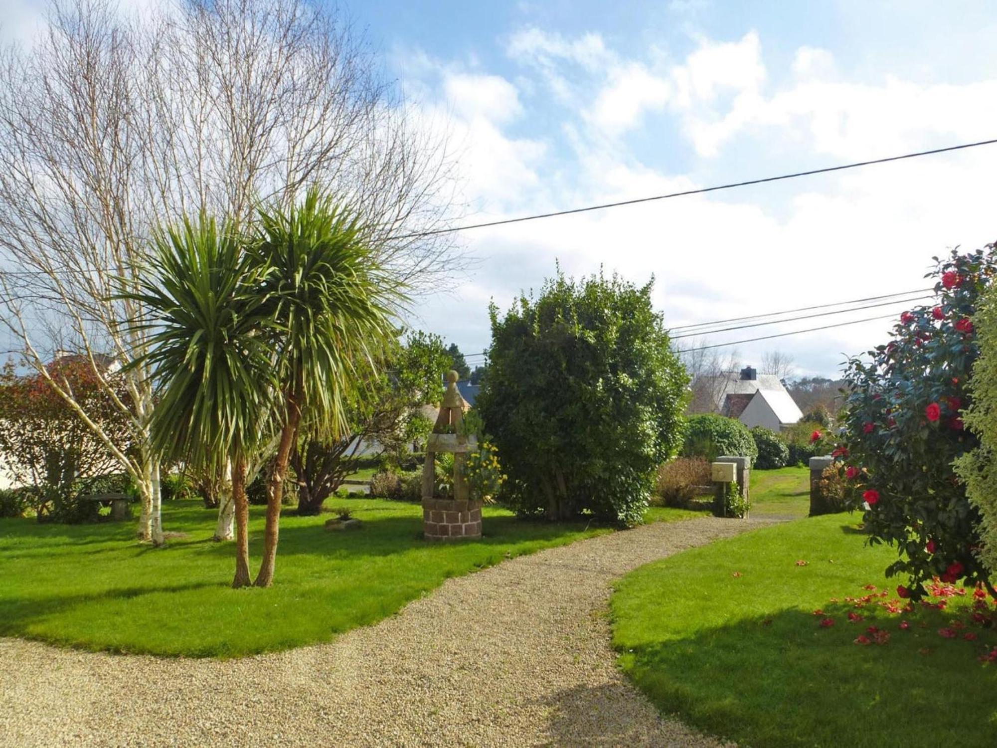 Holiday Home In A Quiet Location Near The Coast Pleumeur-Bodou Luaran gambar